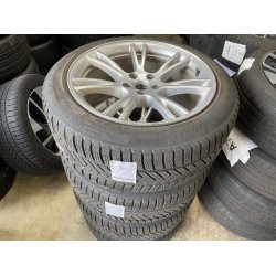19� Tesla Model Y Ref.A58 vinterd�k 