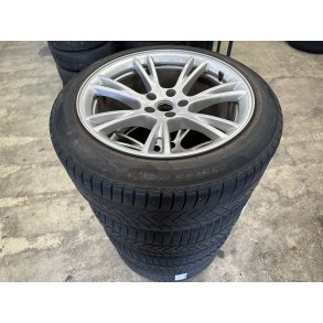 19� Tesla Model Y Ref.1010 vinterd�k 