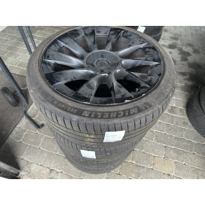 20� Tesla Model Y Ref.881 sommerd�k 