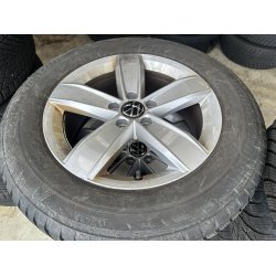17� VW Tiguan Ref.A71 vinterd�k 
