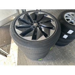 21� Skoda Enyaq Ref.P24 sommerd�k 