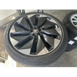 21� Skoda Enyaq Ref.P24 sommerd�k 
