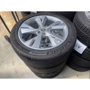 20� Audi Q4 Ref.A60 sommerd�k 