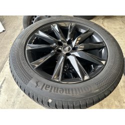 19� Audi Q4 Ref.A61 vinterd�k 