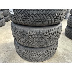 19� Xpeng P7 Ref.A50 vinterd�k 