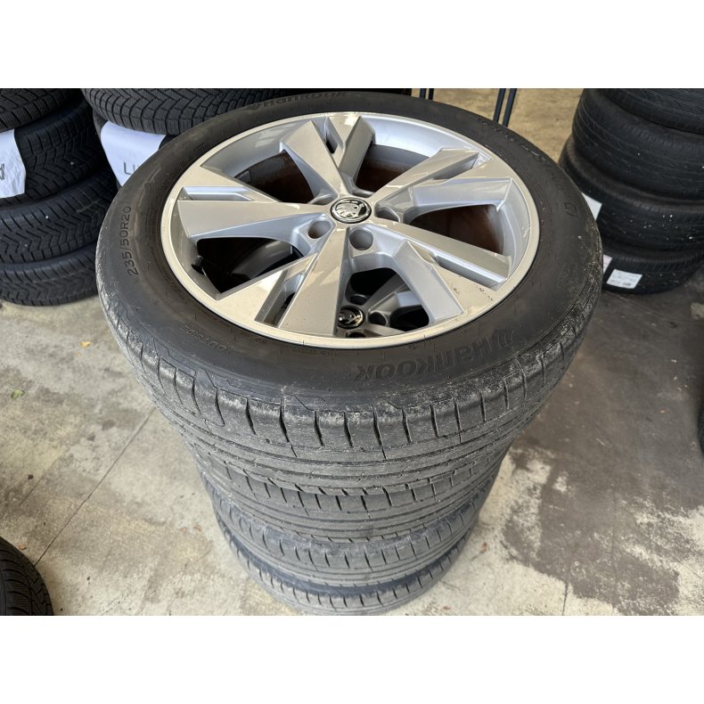 20� Skoda Enyaq, Audi Q4 Ref.Z9 sommerd�k 