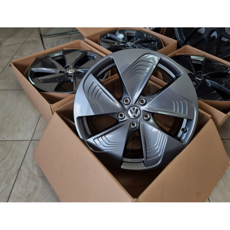 18" Flge ID.3, Cupra Born FABRIKSNYE M. VINTERDK REF.M101