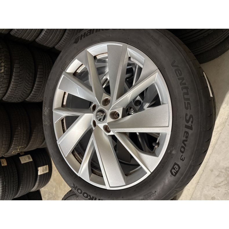 20” VW ID.7 235/45R20 Ref.Test sommerd�k